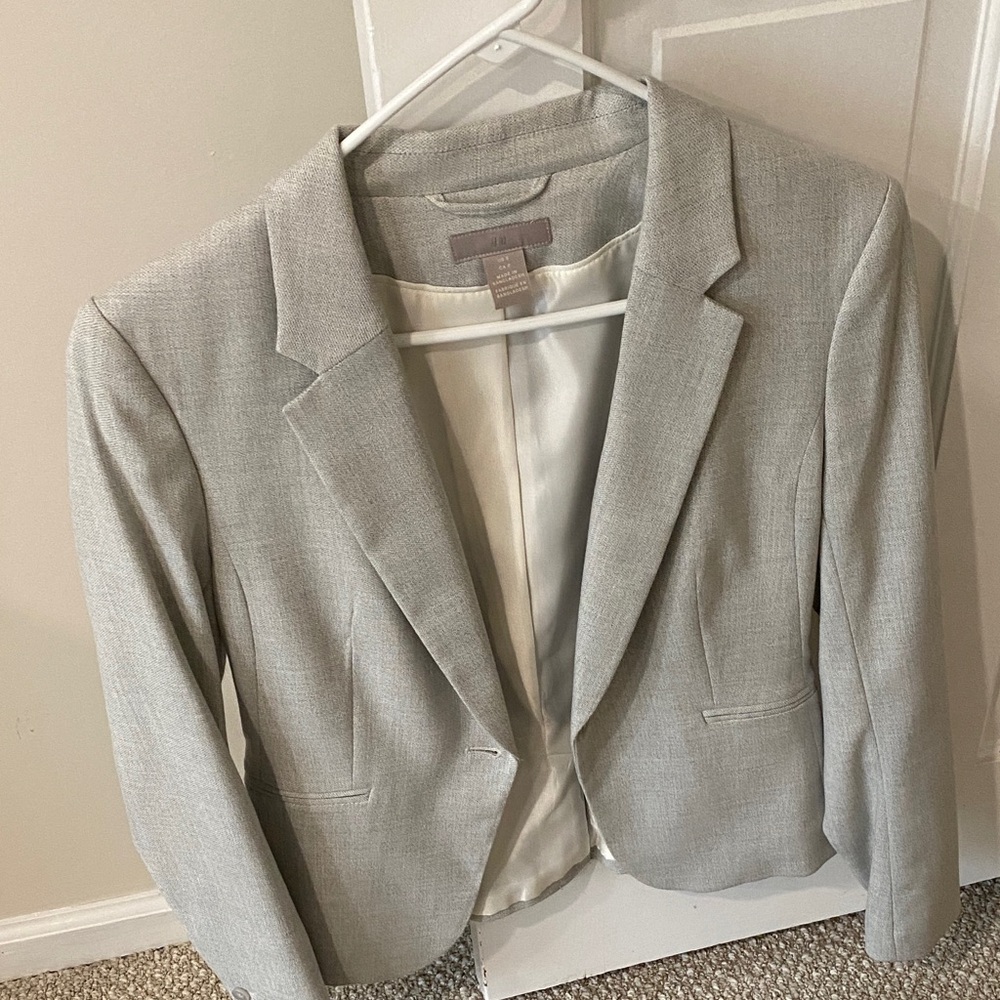 Classic Gray woman’s blazer
